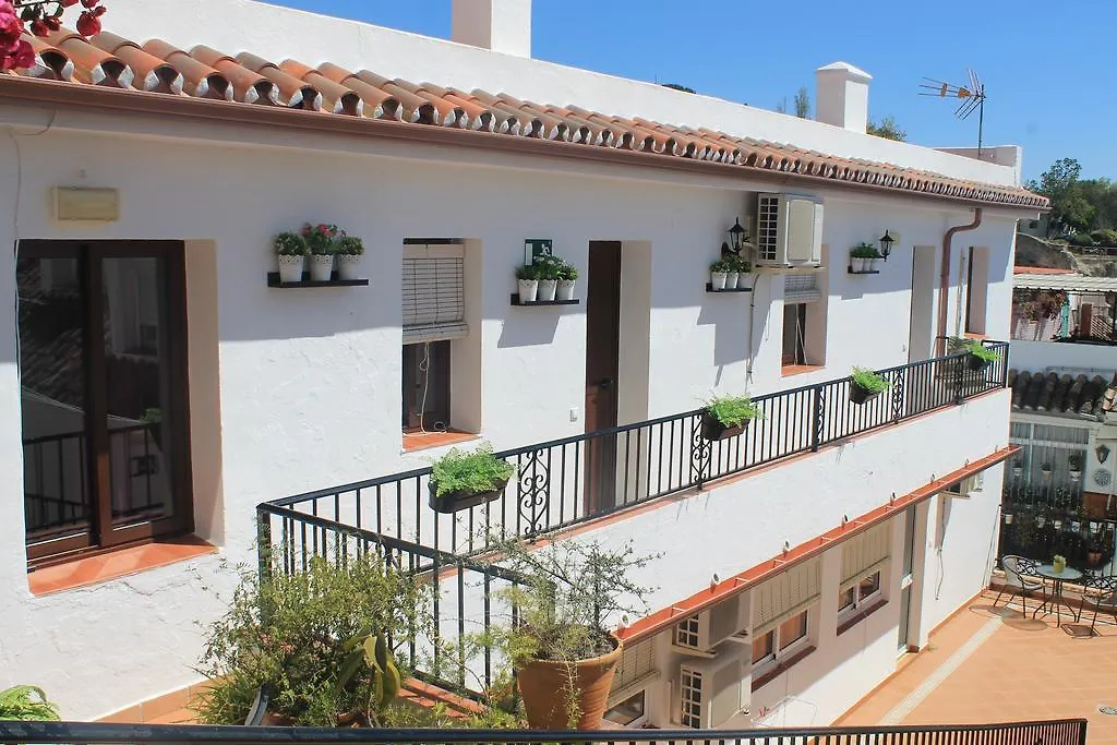 La Posada De Mijas Guest house